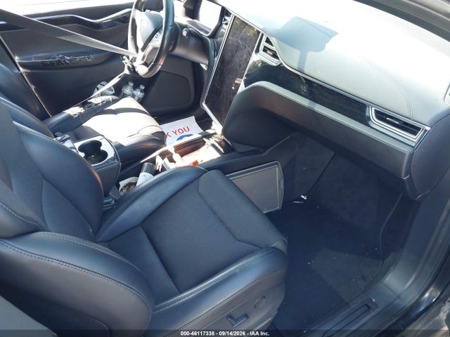 46117338 :رقم المزاد ، 5YJXCAE20JF088685 vin ، 2018 Tesla Model X 100d/75d/p100d مزاد بيع
