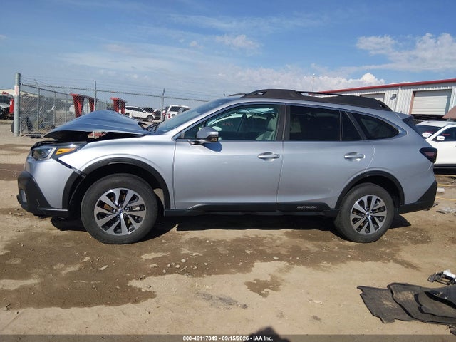 46117349 :رقم المزاد ، 4S4BTACC4N3142414 vin ، 2022 Subaru Outback Premium مزاد بيع