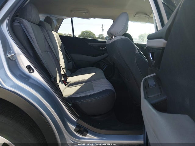 46117349 :رقم المزاد ، 4S4BTACC4N3142414 vin ، 2022 Subaru Outback Premium مزاد بيع