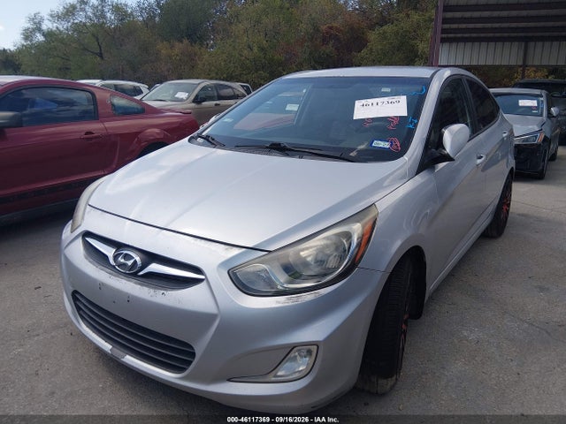 2013 Hyundai Accent Gls მანქანა იყიდება აუქციონზე, vin: KMHCU4AE4DU316210, აუქციონის ნომერი: 46117369