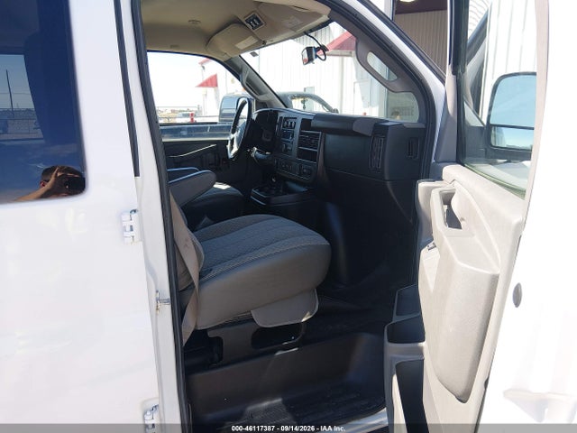 Продаж на аукціоні авто 2017 Chevrolet Express 3500 Lt, vin: 1GAZGPFFXH1273503, номер лоту: 46117387
