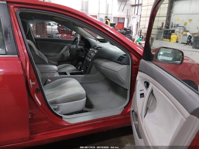 46117419 :رقم المزاد ، 4T4BE46K78R045694 vin ، 2008 Toyota Camry Le مزاد بيع