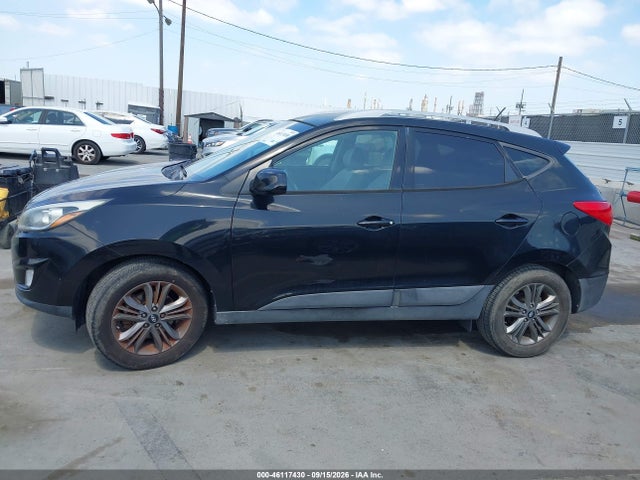KM8JU3AG2FU115377 Hyundai TUCSON SE