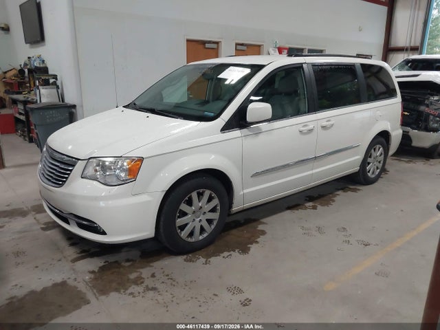 2013 Chrysler Town & Country Touring მანქანა იყიდება აუქციონზე, vin: 2C4RC1BG5DR565614, აუქციონის ნომერი: 46117439