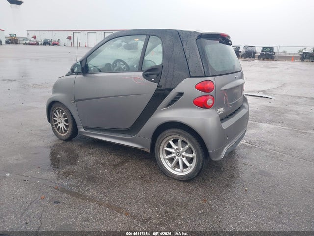 2013 Smart Fortwo Passion მანქანა იყიდება აუქციონზე, vin: WMEEJ3BA5DK685263, აუქციონის ნომერი: 46117454