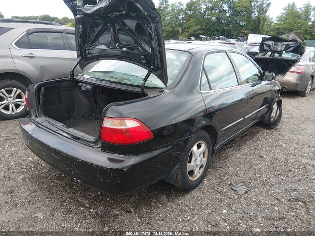 46117478 :رقم المزاد ، 1HGCG6679WA056992 vin ، 1998 Honda Accord Ex مزاد بيع
