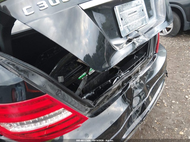 2013 Mercedes-benz C 300 Sport 4matic მანქანა იყიდება აუქციონზე, vin: WDDGF8AB5DR278010, აუქციონის ნომერი: 46117496