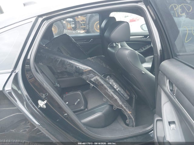 46117513 :رقم المزاد ، 1HGCR2F59HA158166 vin ، 2017 Honda Accord Sport مزاد بيع