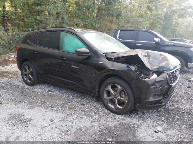 46117521 :رقم المزاد ، 1FMCU0MN5PUA06138 vin ، 2023 Ford Escape St-line مزاد بيع
