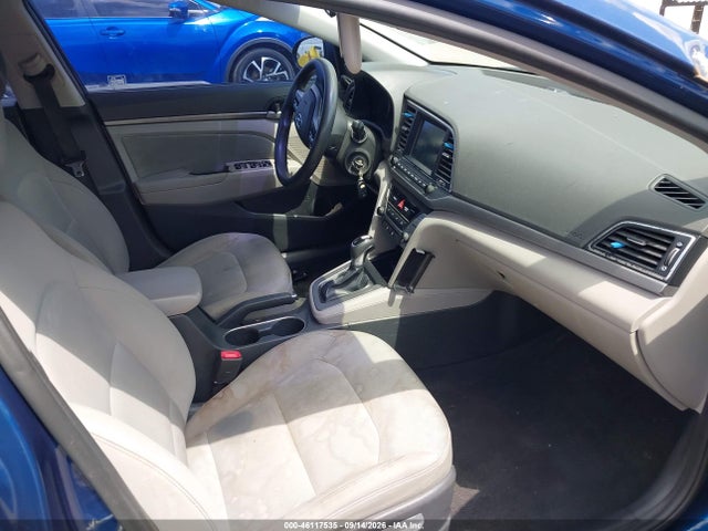 46117535 :رقم المزاد ، 5NPD84LF1JH239370 vin ، 2018 Hyundai Elantra Sel مزاد بيع
