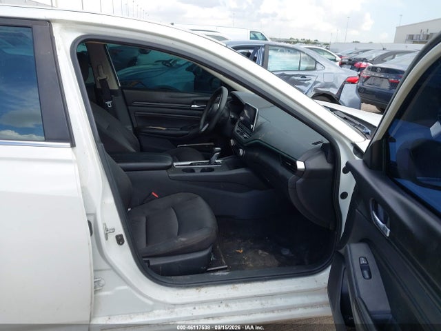 46117538 :رقم المزاد ، 1N4BL4BV2KC198510 vin ، 2019 Nissan Altima 2.5 S مزاد بيع