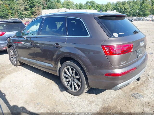 WA1LAAF79JD032938 Audi Q7 3.0t Premium