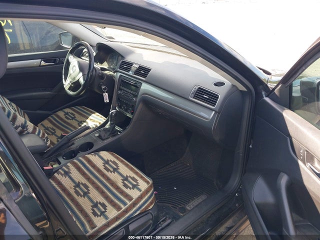 Auction sale of the 2015 Volkswagen Passat 1.8t Wolfsburg Edition, vin: 1VWAS7A3XFC021720, lot number: 46117607