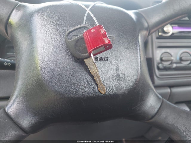 Продажа на аукционе авто 1999 Chevrolet Silverado 1500, vin: 1GCEC14WXXE225783, номер лота: 46117608