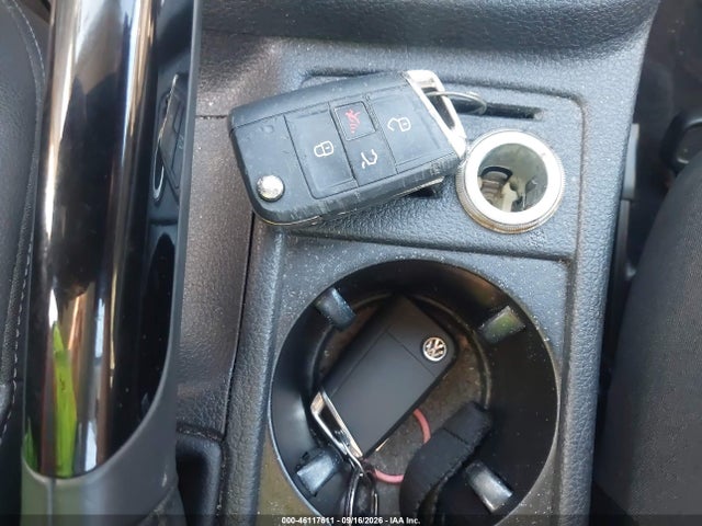 46117611 :رقم المزاد ، 3VW217AU0FM006660 vin ، 2015 Volkswagen Golf Tsi Sel 4-door مزاد بيع