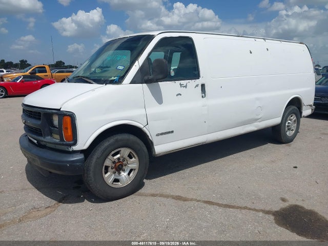 46117615 :رقم المزاد ، 1GCHG39R511150442 vin ، 2001 Chevrolet Express مزاد بيع