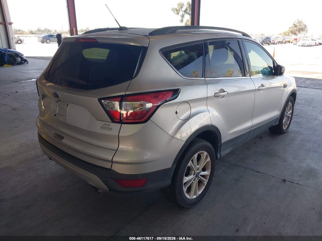 Ford ESCAPE SE 2018 1FMCU0GD4JUA74148 Image 4