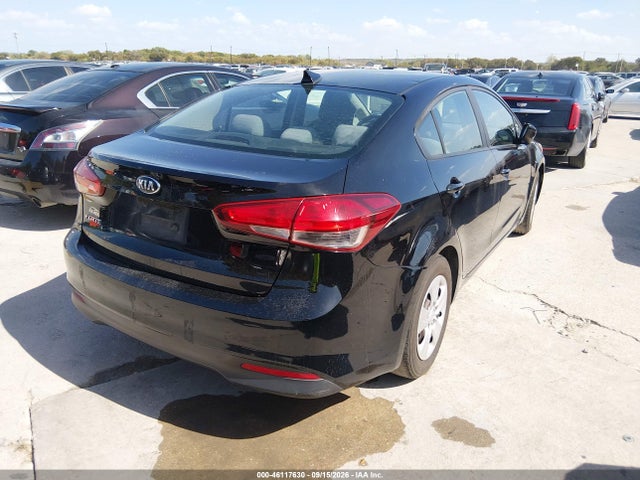 46117630 :رقم المزاد ، 3KPFL4A75JE204046 vin ، 2018 Kia Forte Lx مزاد بيع