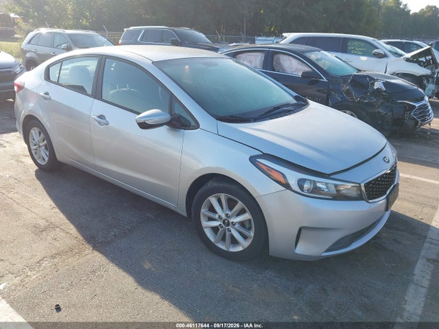 Aukcja sprzedaży 2017 Kia Forte Lx, vin: 3KPFL4A77HE145737, numer aukcji: 46117644