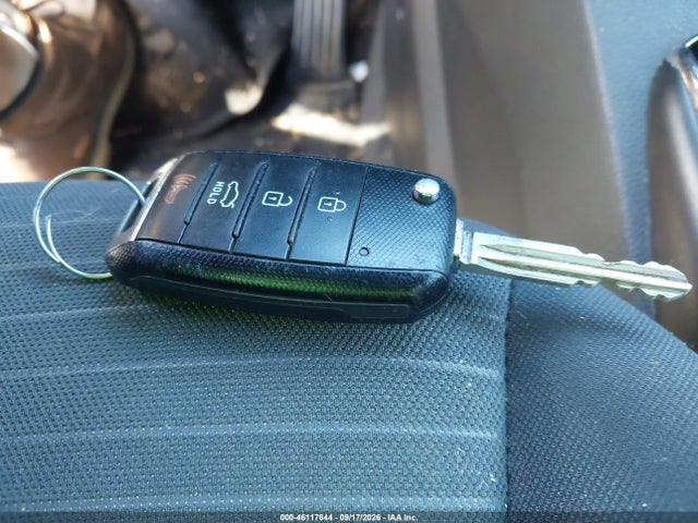 Aukcja sprzedaży 2017 Kia Forte Lx, vin: 3KPFL4A77HE145737, numer aukcji: 46117644