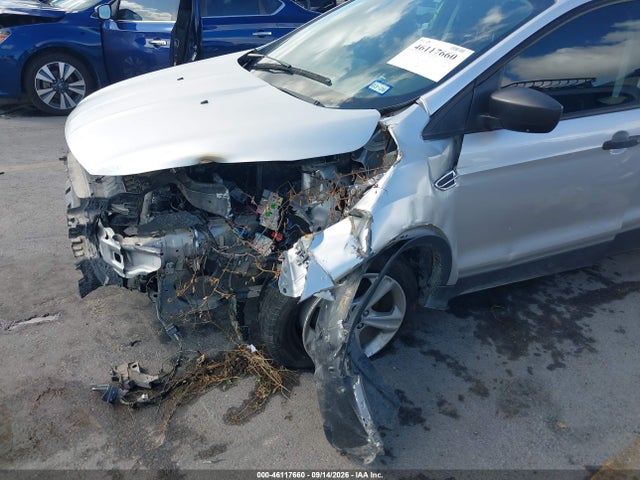 Продажа на аукционе авто 2015 Ford Escape S, vin: 1FMCU0F79FUB93767, номер лота: 46117660