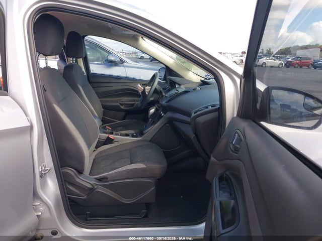 Продажа на аукционе авто 2015 Ford Escape S, vin: 1FMCU0F79FUB93767, номер лота: 46117660