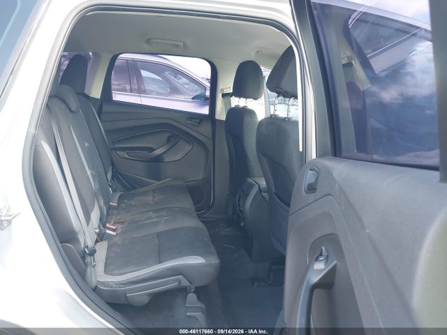 Продажа на аукционе авто 2015 Ford Escape S, vin: 1FMCU0F79FUB93767, номер лота: 46117660