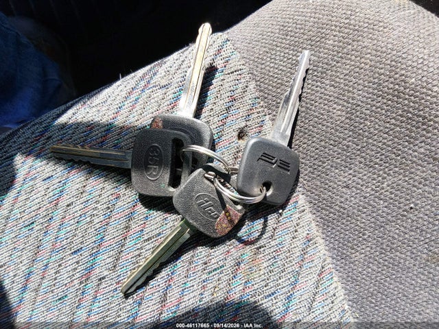 2000 Toyota Rav4 მანქანა იყიდება აუქციონზე, vin: JT3HP10V4Y7164682, აუქციონის ნომერი: 46117665