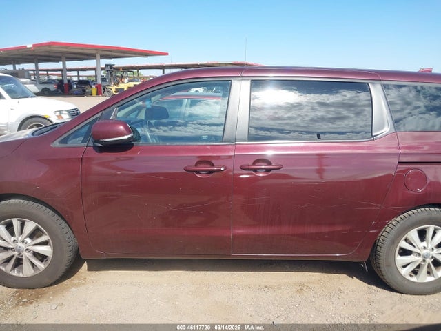 KNDMB5C13H6233201 KIA SEDONA LX
