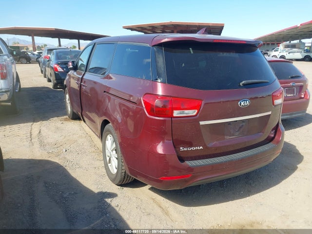 KNDMB5C13H6233201 KIA SEDONA LX