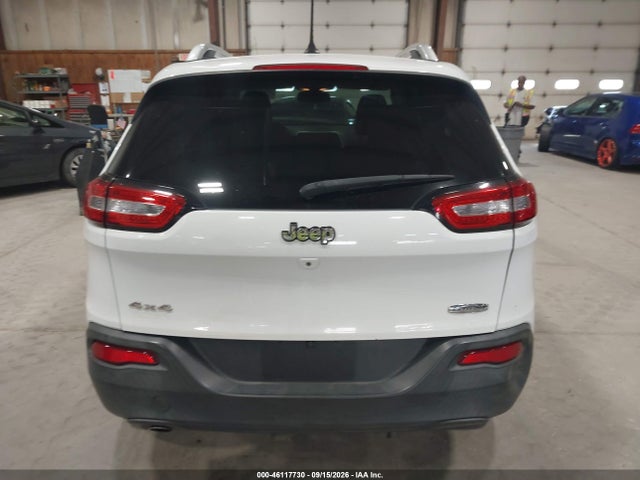 2015 Jeep Cherokee Latitude მანქანა იყიდება აუქციონზე, vin: 1C4PJMCB8FW528729, აუქციონის ნომერი: 46117730