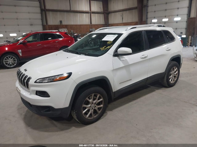 2015 Jeep Cherokee Latitude მანქანა იყიდება აუქციონზე, vin: 1C4PJMCB8FW528729, აუქციონის ნომერი: 46117730