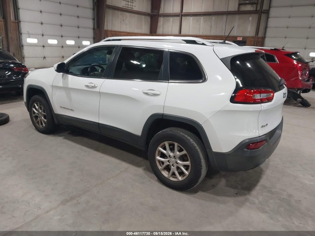 2015 Jeep Cherokee Latitude მანქანა იყიდება აუქციონზე, vin: 1C4PJMCB8FW528729, აუქციონის ნომერი: 46117730
