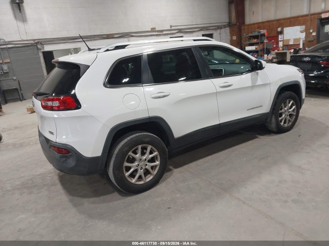 2015 Jeep Cherokee Latitude მანქანა იყიდება აუქციონზე, vin: 1C4PJMCB8FW528729, აუქციონის ნომერი: 46117730