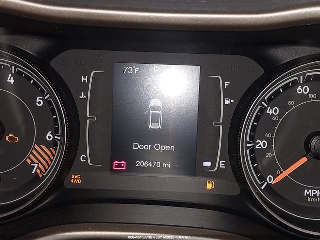 2015 Jeep Cherokee Latitude მანქანა იყიდება აუქციონზე, vin: 1C4PJMCB8FW528729, აუქციონის ნომერი: 46117730