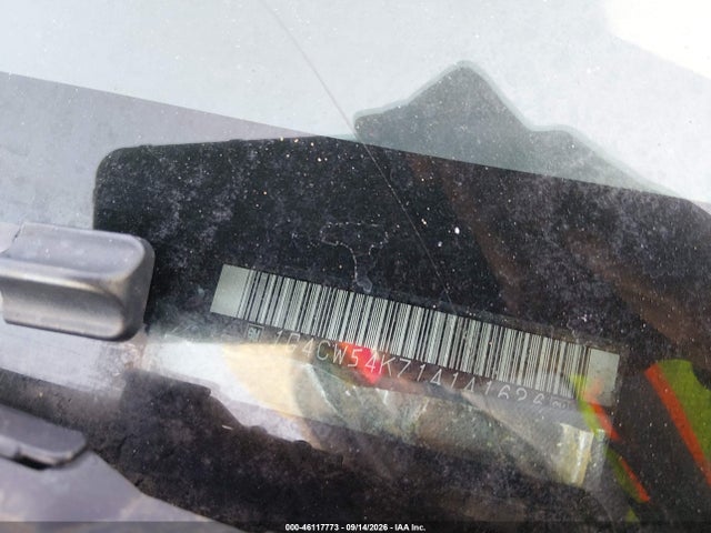 46117773 :رقم المزاد ، 1G4CW54K714141626 vin ، 2001 Buick Park Avenue مزاد بيع