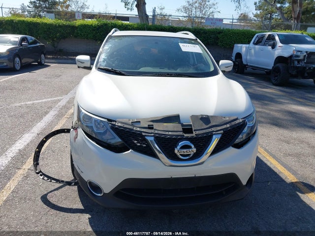 JN1BJ1CP0HW012715 Nissan Rogue Sport Sv