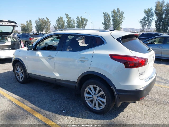 JN1BJ1CP0HW012715 Nissan Rogue Sport Sv