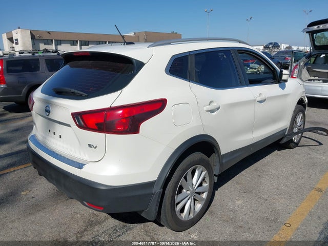 JN1BJ1CP0HW012715 Nissan Rogue Sport Sv