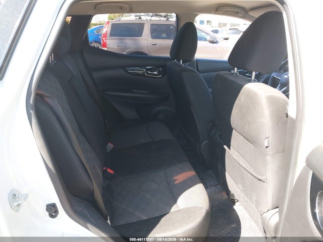 JN1BJ1CP0HW012715 Nissan Rogue Sport Sv
