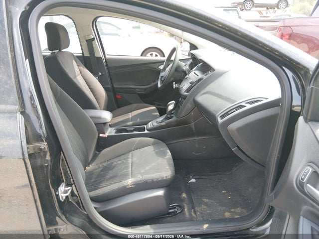 2015 Ford Focus Se მანქანა იყიდება აუქციონზე, vin: 1FADP3F25FL218228, აუქციონის ნომერი: 46117804
