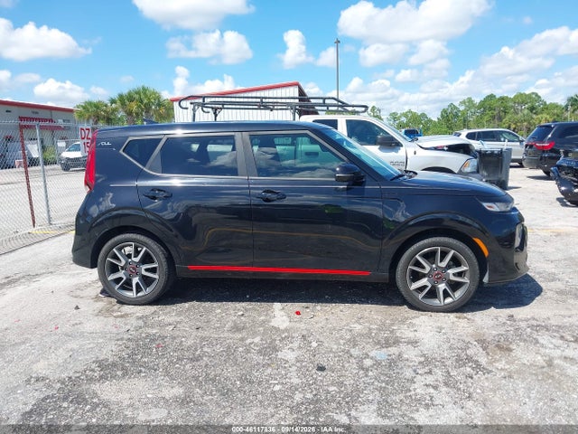 2020 Kia Soul Gt-line მანქანა იყიდება აუქციონზე, vin: KNDJ63AU4L7047324, აუქციონის ნომერი: 46117836