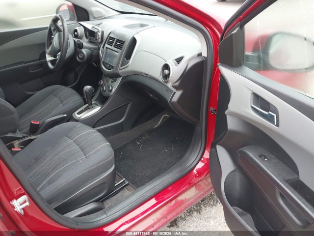 Auction sale of the 2016 Chevrolet Sonic Lt Auto, vin: 1G1JC6SB5G4119316, lot number: 46117845