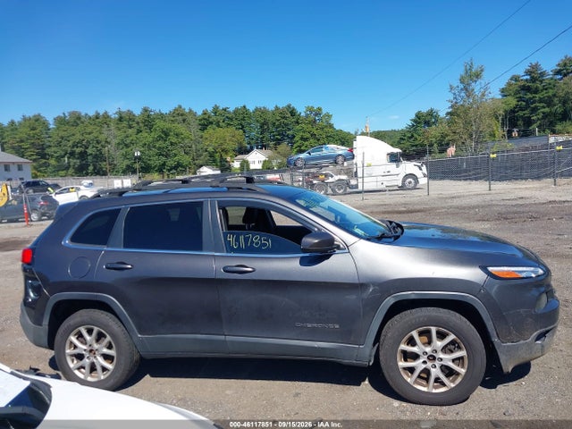 Jeep Cherokee Latitude 2016 1C4PJMCB9GW182241 Image 13