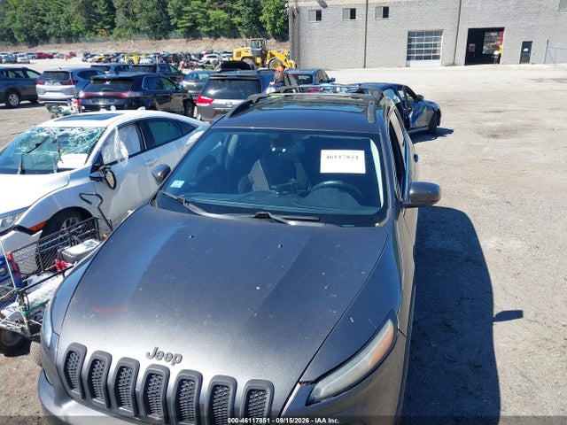 Jeep Cherokee Latitude 2016 1C4PJMCB9GW182241 Image 6