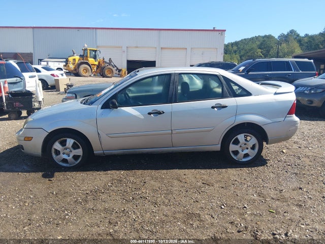 46117890 :رقم المزاد ، 1FAFP34N05W285936 vin ، 2005 Ford Focus Zx4 مزاد بيع