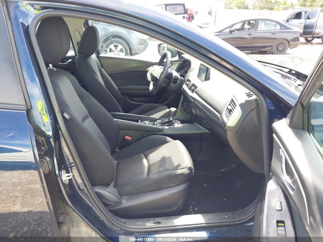 46117898 :رقم المزاد ، 3MZBN1U71HM138174 vin ، 2017 Mazda Mazda3 Sport مزاد بيع