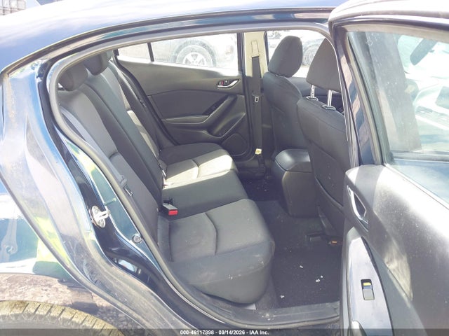 46117898 :رقم المزاد ، 3MZBN1U71HM138174 vin ، 2017 Mazda Mazda3 Sport مزاد بيع