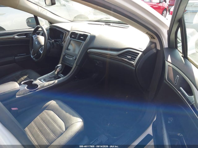 2015 Ford Fusion Energi Se Luxury მანქანა იყიდება აუქციონზე, vin: 3FA6P0PU5FR286683, აუქციონის ნომერი: 46117905