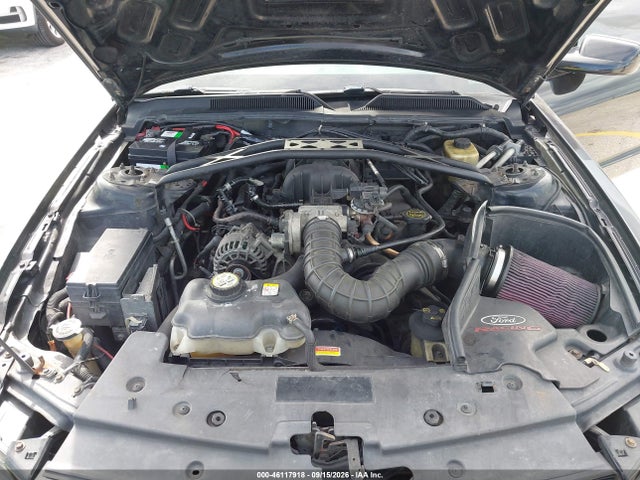 46117918 :رقم المزاد ، 1ZVFT80N265181011 vin ، 2006 Ford Mustang V6 مزاد بيع